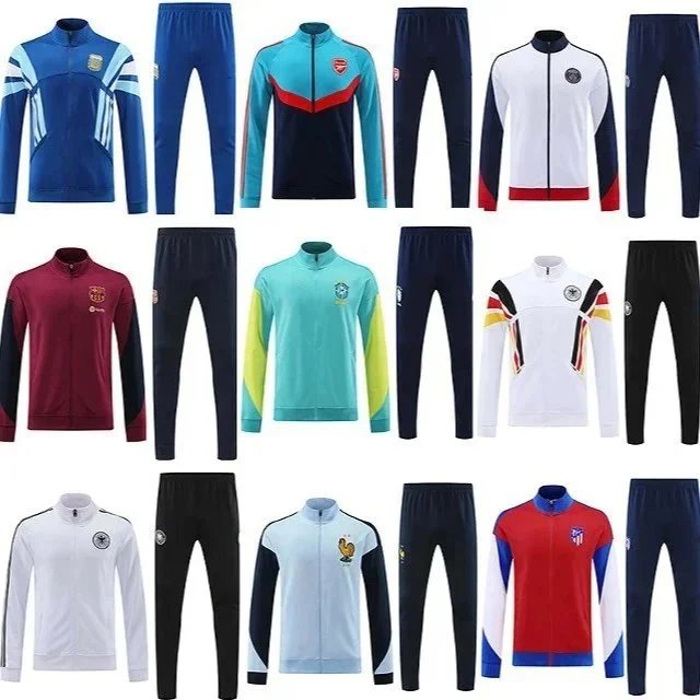Wear a long-sleeved football training suit