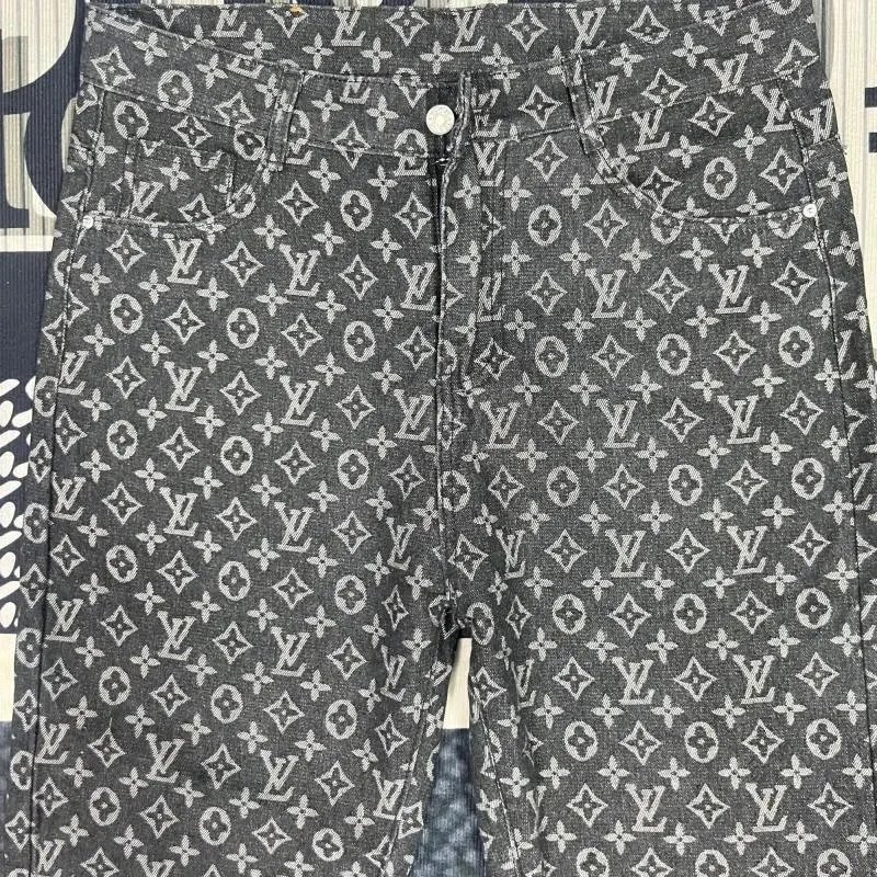 Fashionable classic jeans