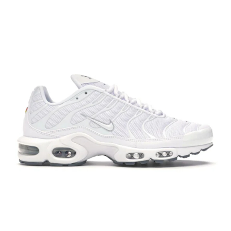 Max Plus White Sports shoes