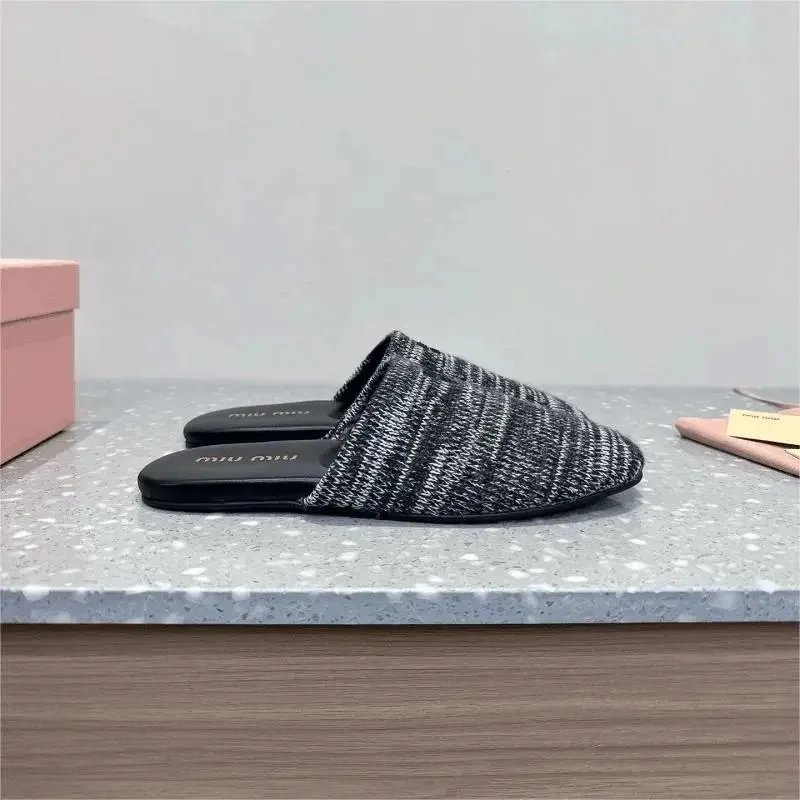 Baotou slippers