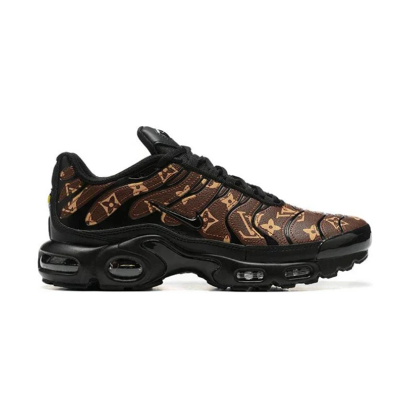 TN Plus sneakers