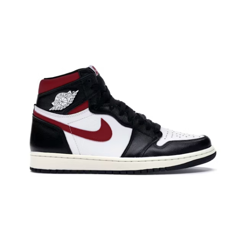 1 Retro High Black Gym Red sneakers
