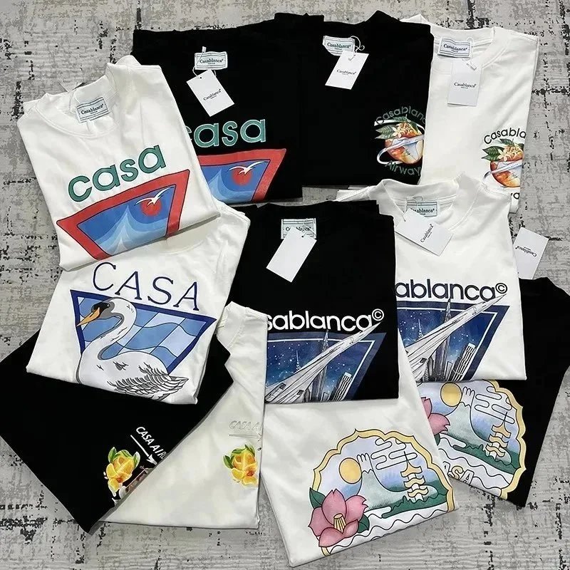 Fashionable and trendy short-sleeved shirts