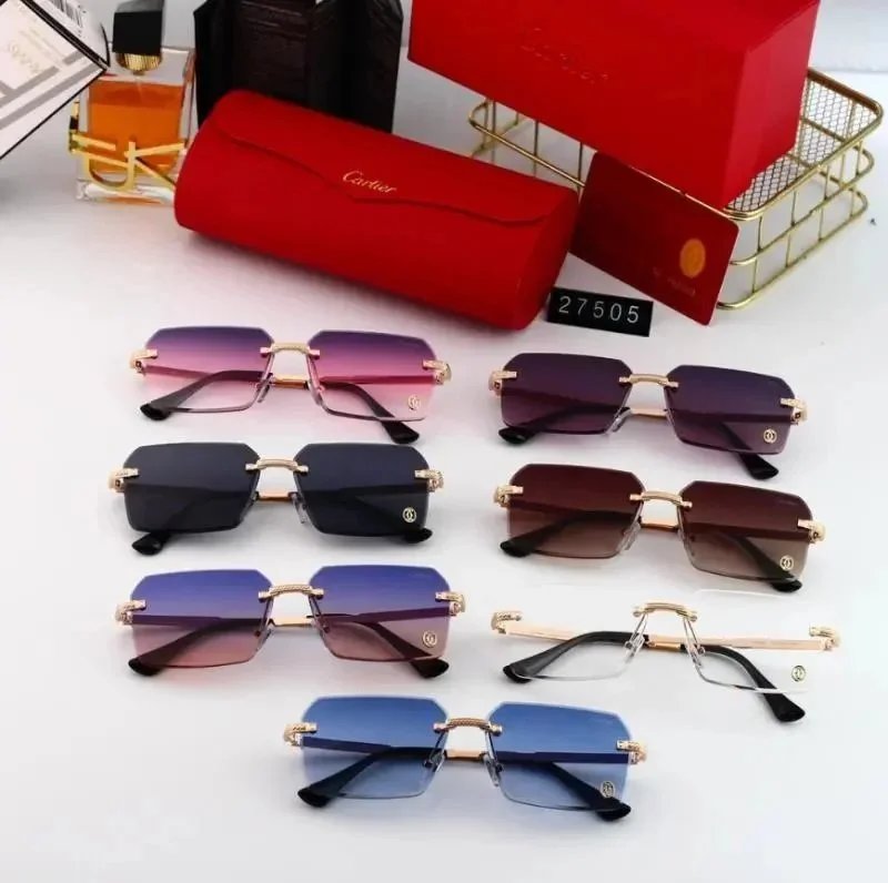 Classic, versatile and trendy glasses