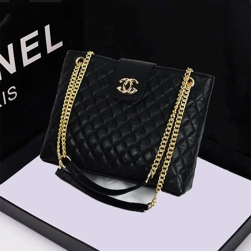 Xiaoxiangfeng soft leather-textured crossbody bag