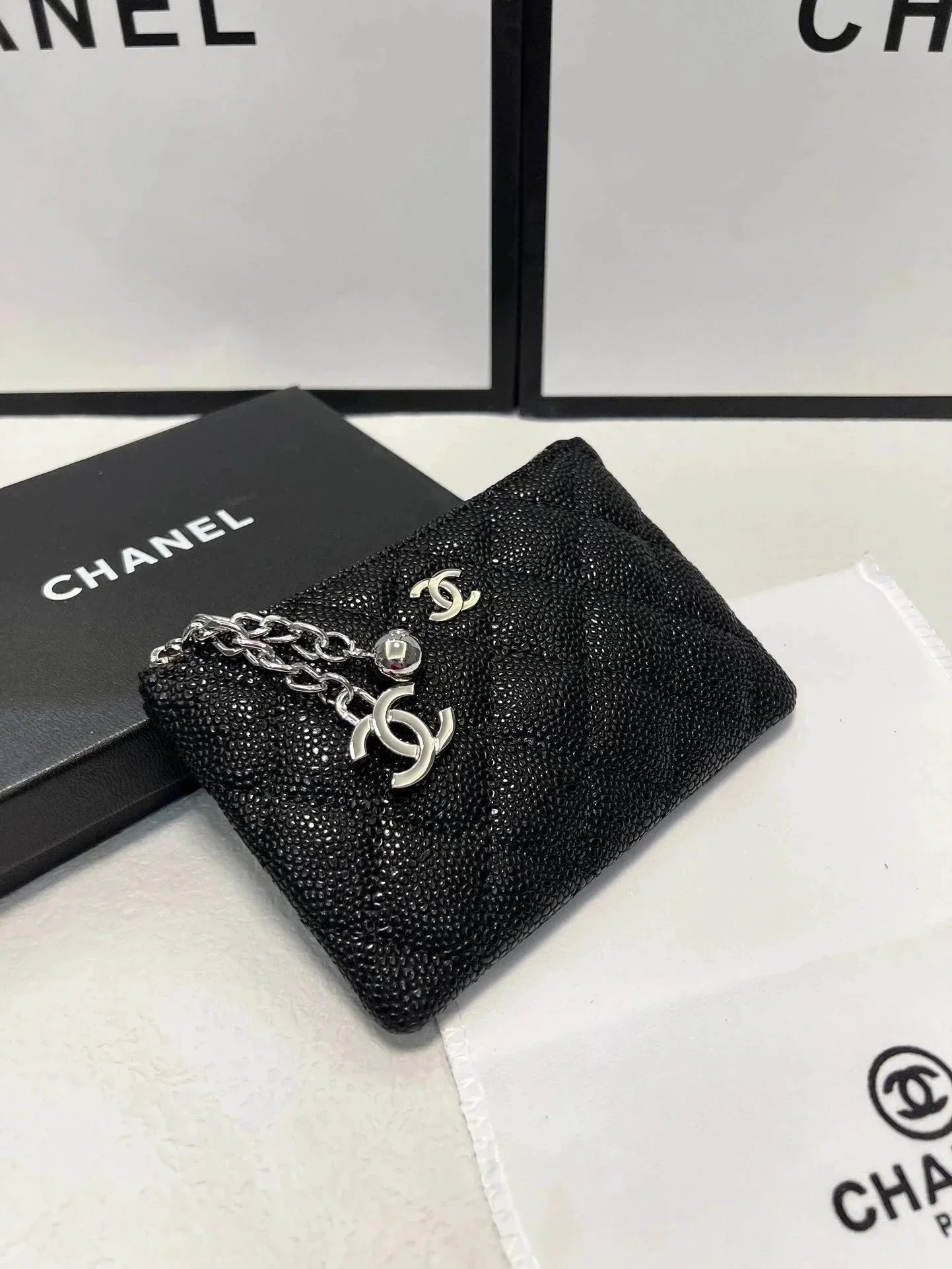 Fashionable and trendy wallet