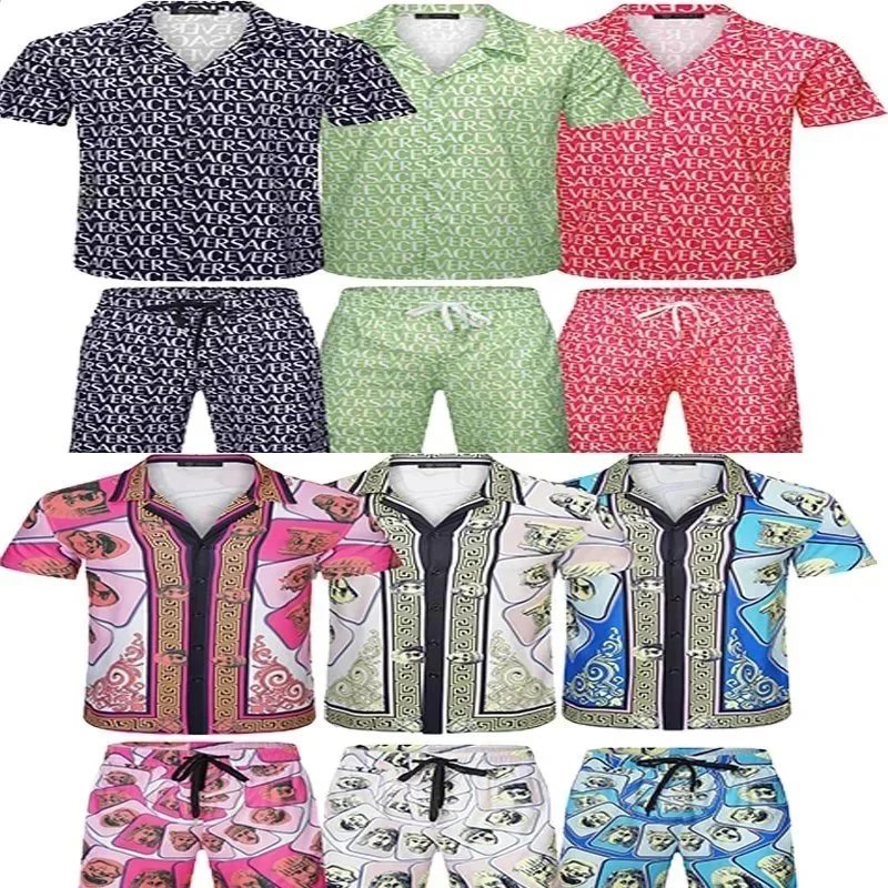 Classic, fashionable and breathable short-sleeved suit