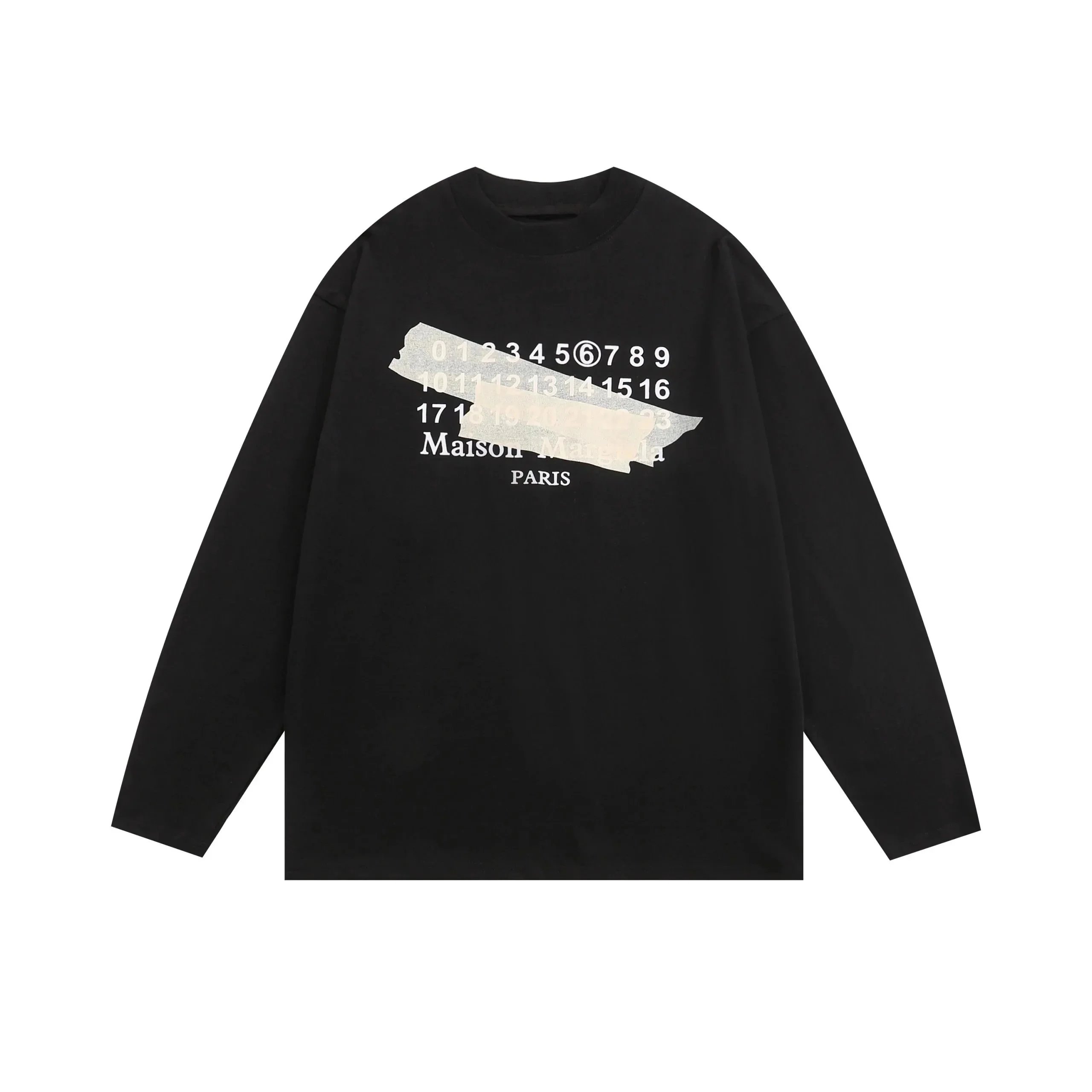 Casual and fashionable sweatshirts for autumn and winter