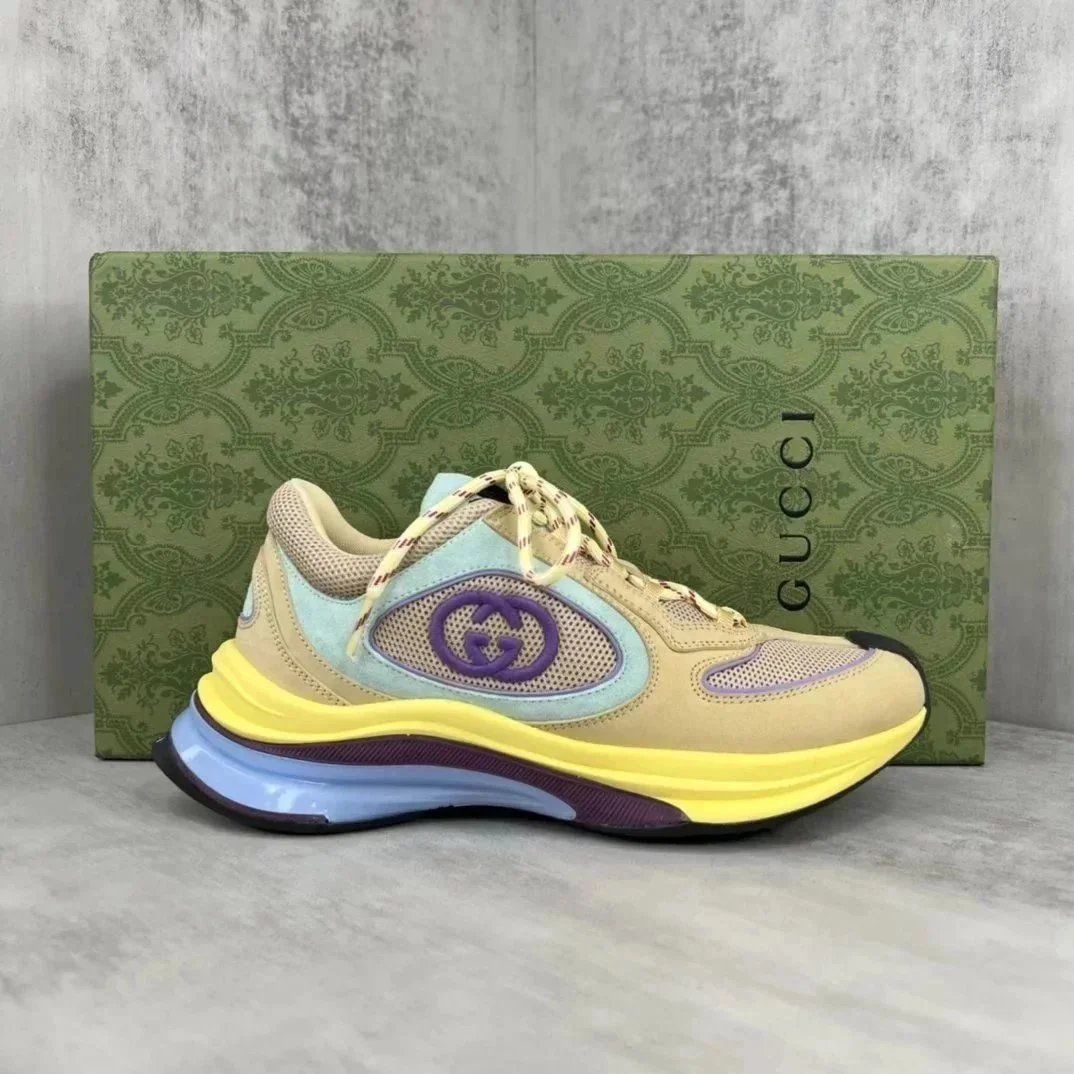 gucci Fashionable shoes Collection