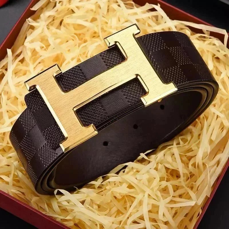 Youthful, fashionable and classic belt
