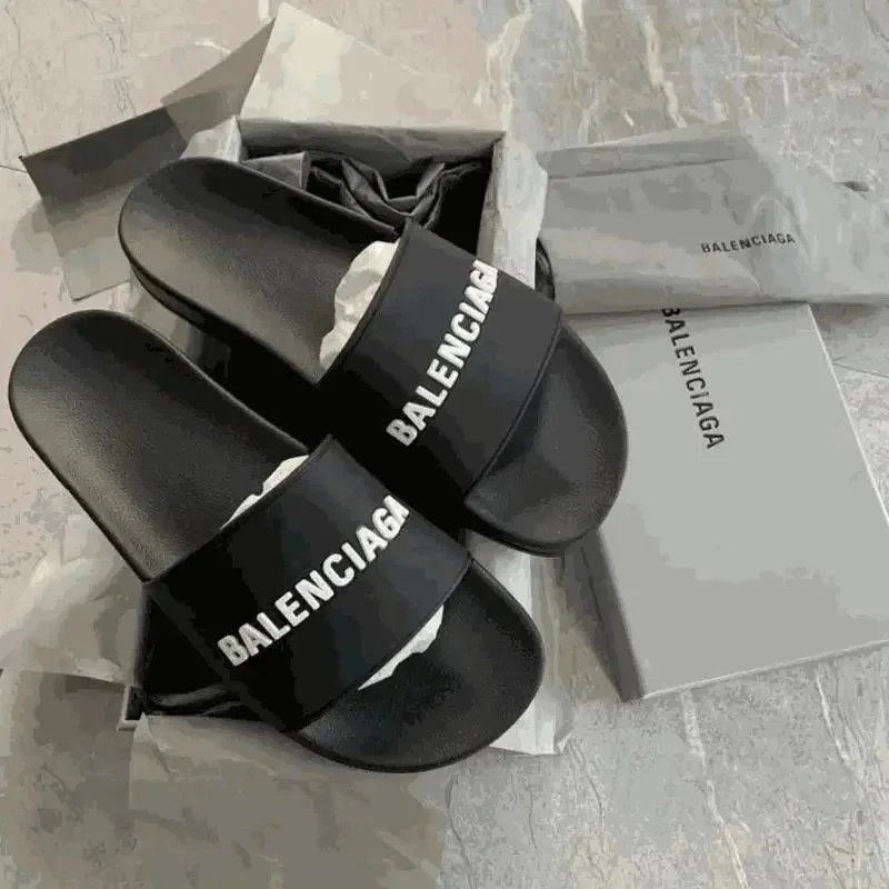 High-quality slippers