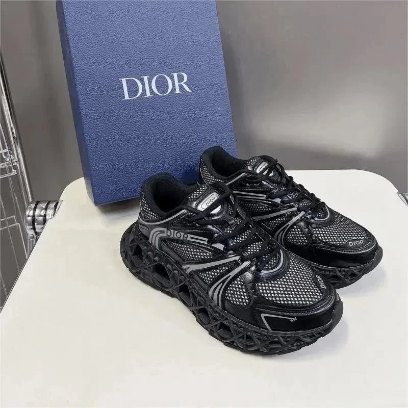 DIO B35 Sports shoes