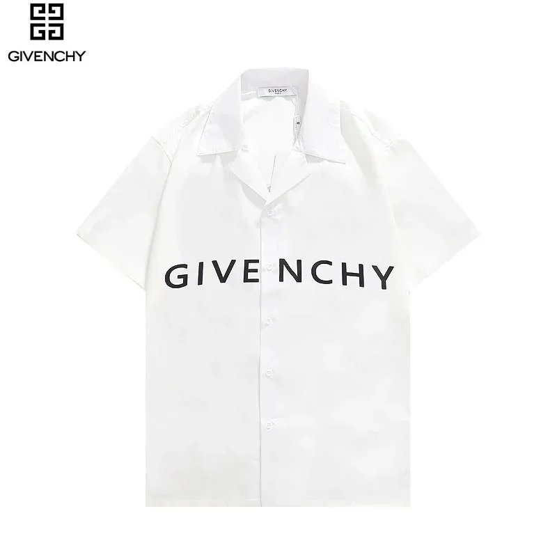 Classic, versatile and comfortable shirt