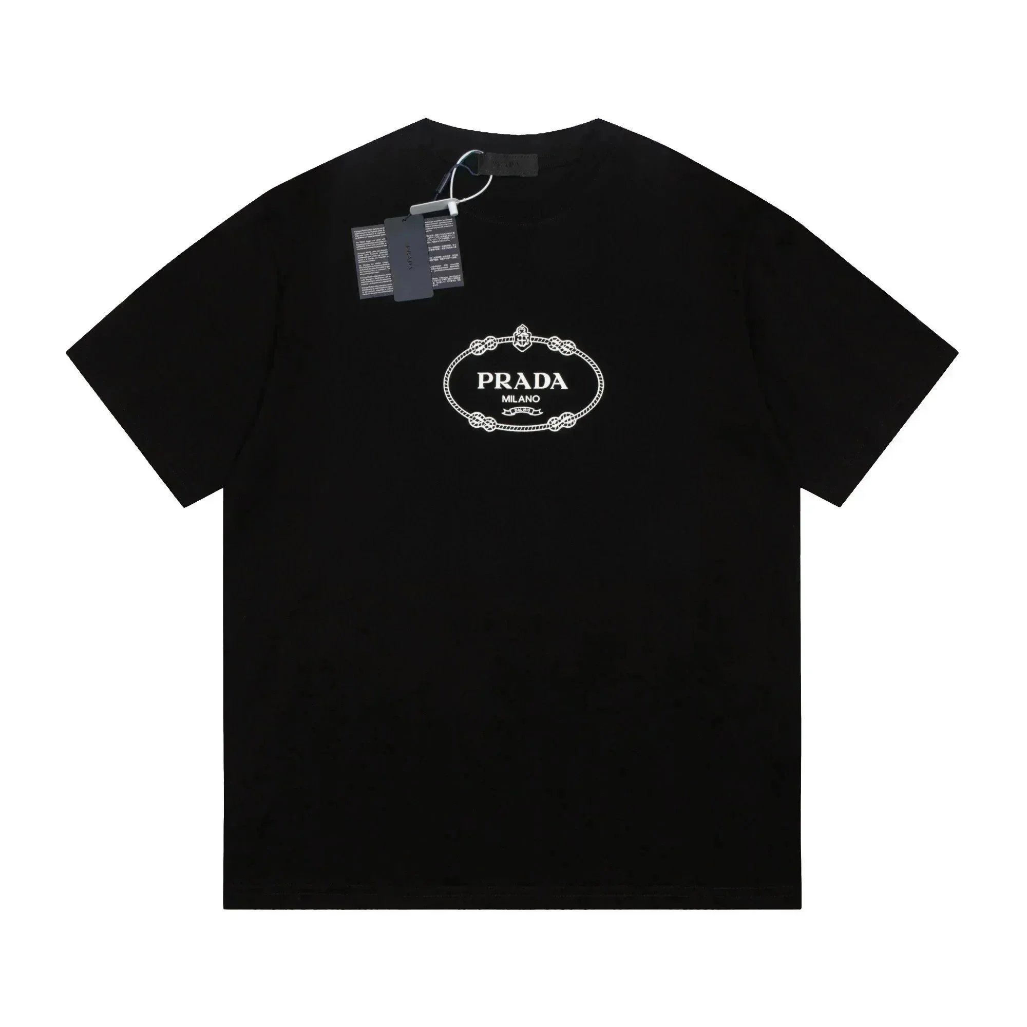 Fashionable, versatile and trendy short-sleeved shirts