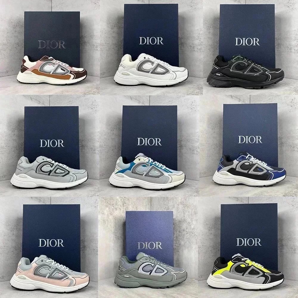 Fashionable sports shoes