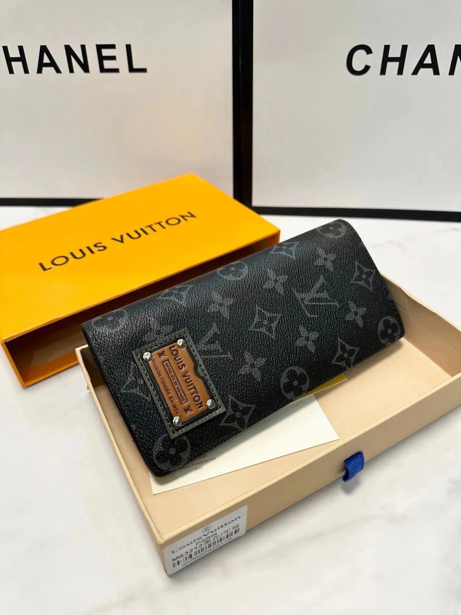 Fashionable and trendy wallet