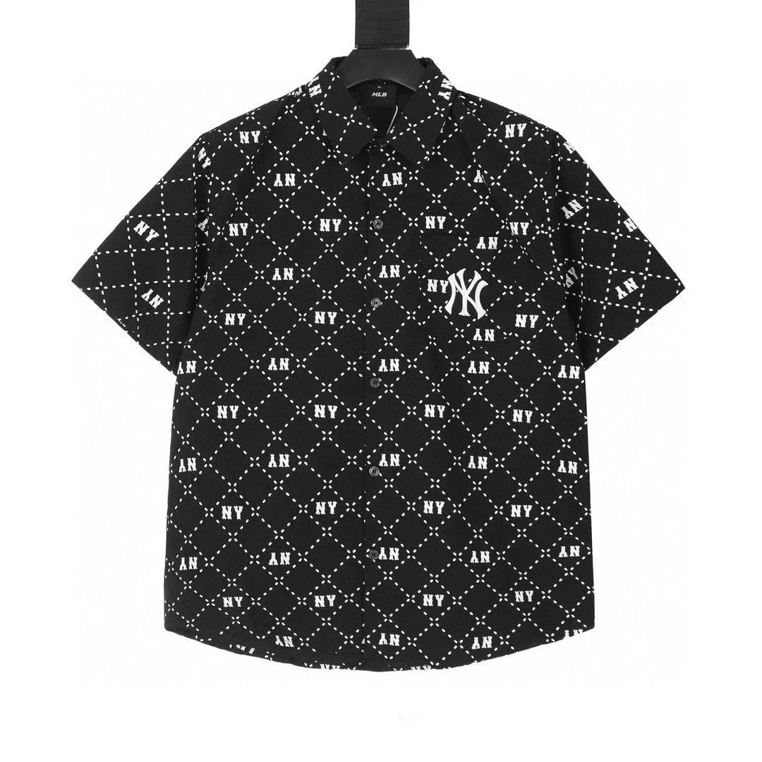 Classic, versatile and comfortable shirt