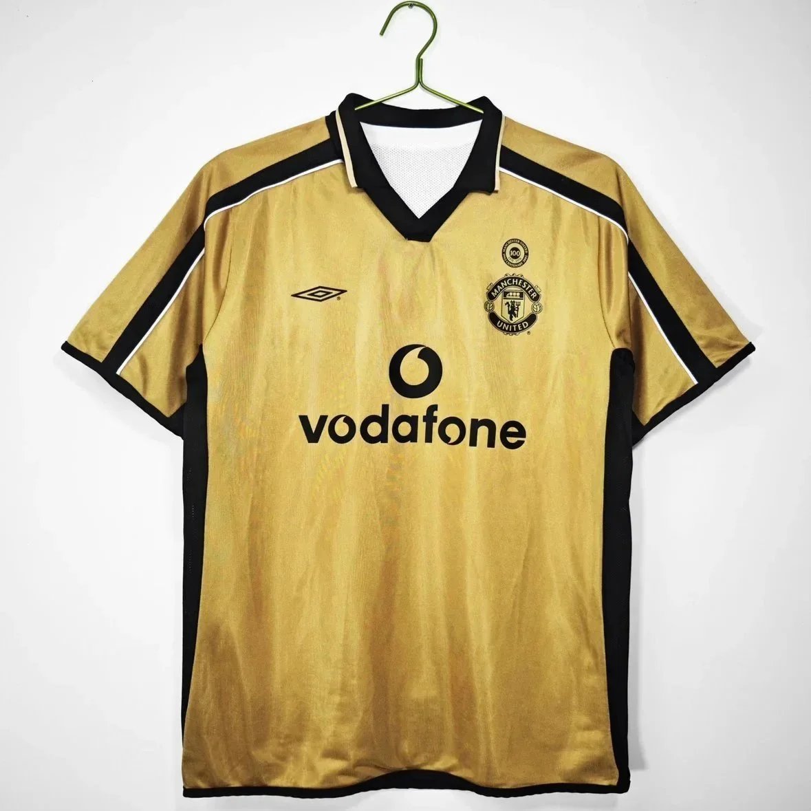 Club retro football jerseys (customizable player numbers)
