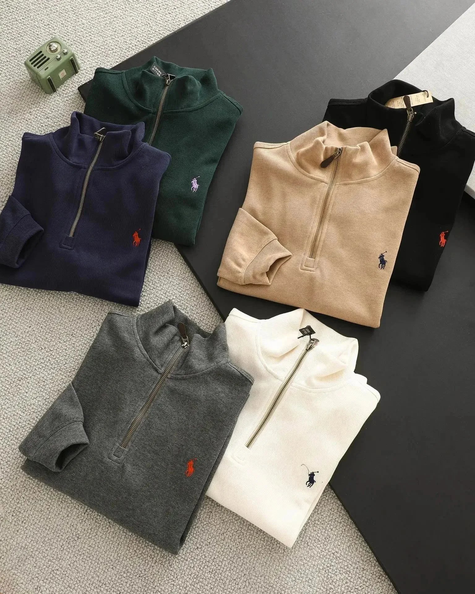 Zipper knitted sweater