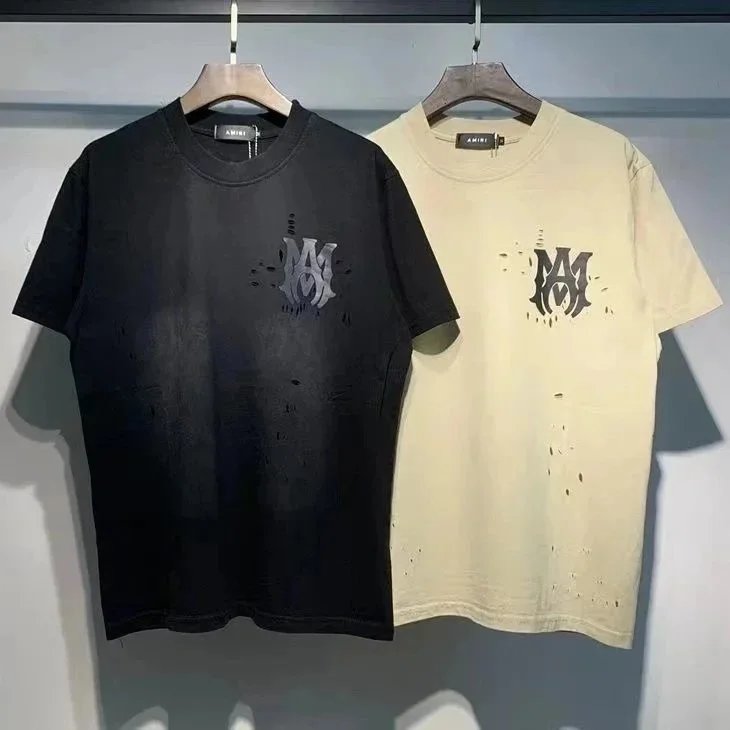 Fashionable ripped short-sleeved shirt