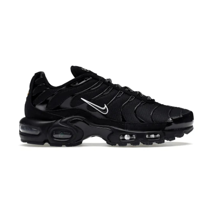 Max Plus Black Blue RedFashion sneakers