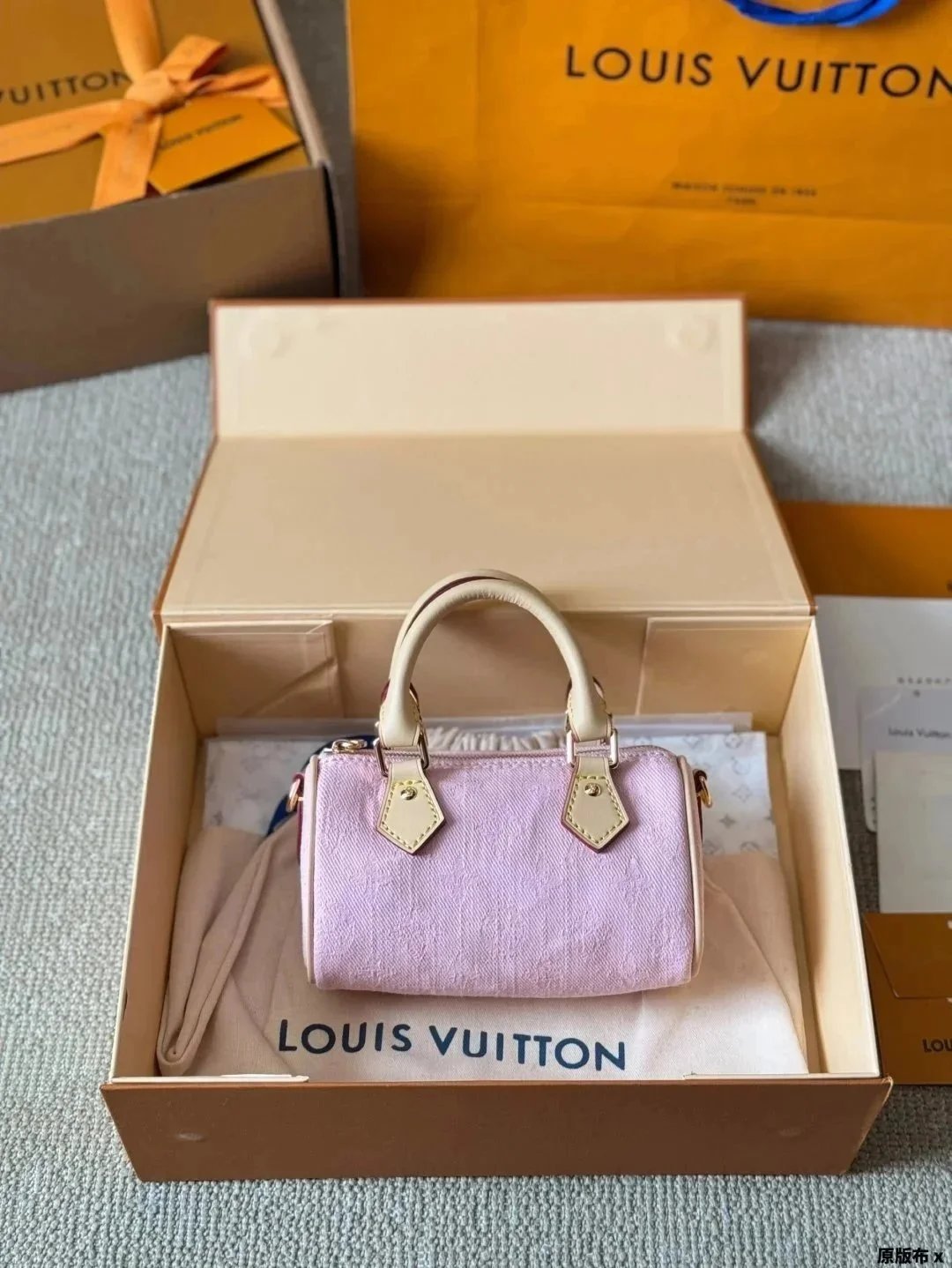 A collection of high-quality, fashionable and trendy bags